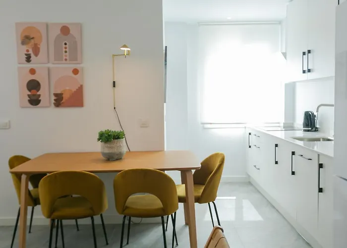 Lujoso Apartamento Con Piscina Compartida 3
