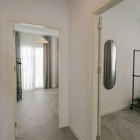 Lujoso Apartamento Con Piscina Compartida 3 Seville Exterior photo